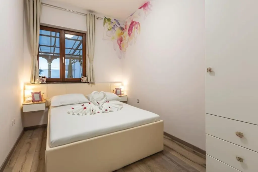 Holiday Apartment Capeta Split